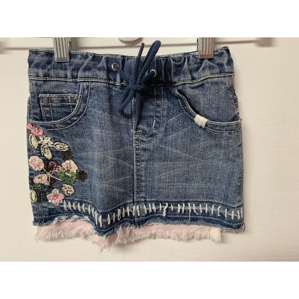 Hannah Banana Girls Denim Mini Skirt Floral Embroidered Pink Fringe 3T H2974